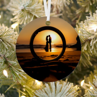 Onze eerste kerst trouwde voor hen metalen ornament