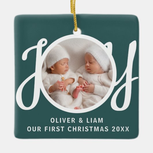 Onze eerste kerst tweeling foto groene Keepsake Keramisch Ornament (Voorkant)
