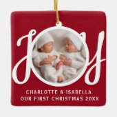 Onze eerste kerst tweeling foto rode keepsake keramisch ornament (Voorkant)