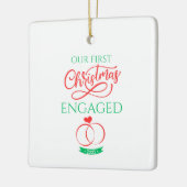 Onze Eerste Kerst Verloofd 2025 Keramisch Ornament (Links)