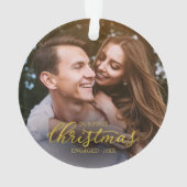 Onze Eerste Kerst Verloofd Goud Folie Schrift Ornament (achterkant)