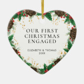 Onze eerste kerst verloofde krans Pine Foto Keramisch Ornament (Voorkant)