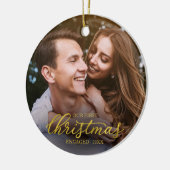 Onze Eerste Kerst Verloving Goud Folie Schrift Keramisch Ornament (Links)