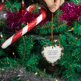 Onze eerste kerst Verloving Krans Dennenboom Foto Keramisch Ornament