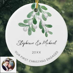Onze Eerste Kerst Verloving Mistletoe Foto Keramisch Ornament