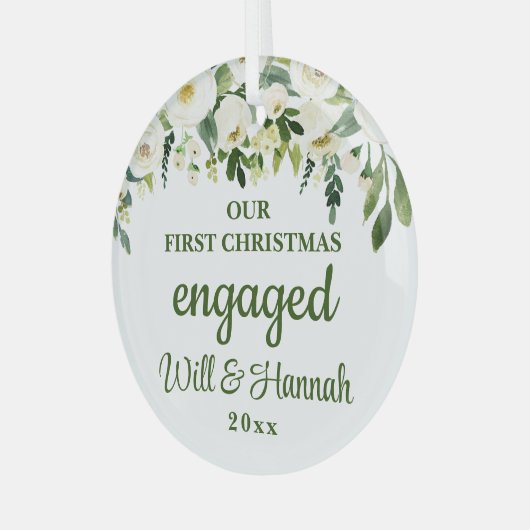 Onze Eerste Kerst Verloving Persoonlijk Koppel Glas Ornament (Voorkant links)