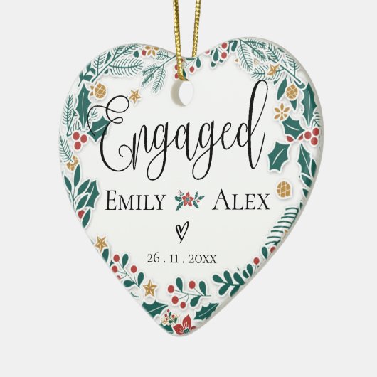 Onze eerste kerstakerkerkerst met rode kerstaven keramisch ornament (Links)