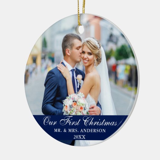 Onze eerste kerstbruiloft foto Blauw Keramisch Ornament (Links)