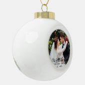 Onze eerste kerstbruiloft foto keramische bal ornament (Links)