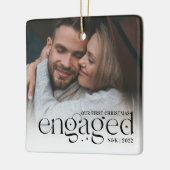 Onze eerste kerstcadeaufoto op maat keramisch ornament (Links)