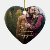 Onze eerste kerstcadeautjes met gouden foto-hartvo keramisch ornament (Achterkant)