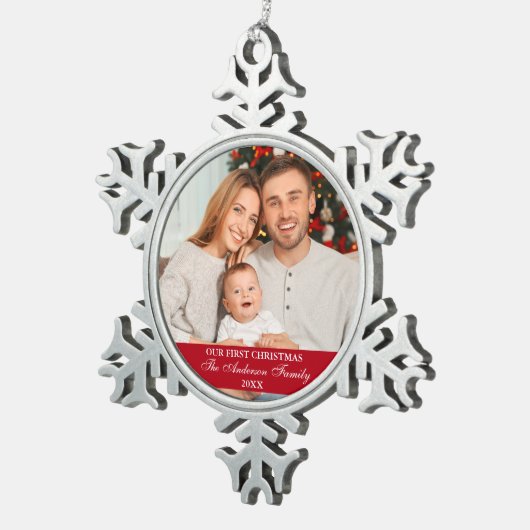 Onze eerste kerstfamilie Foto rood Tin Sneeuwvlok Ornament (Rechts)