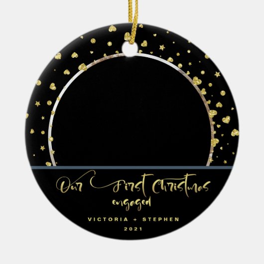 Onze eerste kerstfeestelijke foto Gold Confetti Keramisch Ornament (Voorkant)