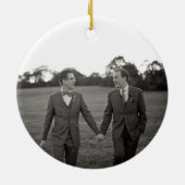 Onze eerste kerstfeestelijke foto Greenery Foto Ga Keramisch Ornament (Achterkant)