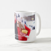 Onze eerste kerstfeestelijke foto groot koffiemok (Voorkant rechts)