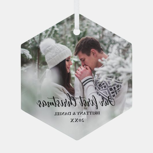 Onze eerste kerstfeestfoto glas ornament (Achterkant)