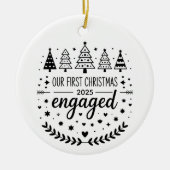 Onze eerste kerstfoto 2025 keramisch ornament (Voorkant)