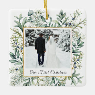Onze eerste kerstfoto Elegant Winter Evergreen Keramisch Ornament
