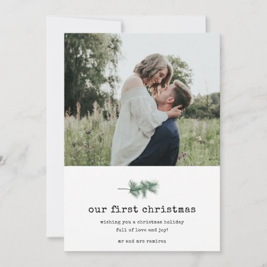 Onze eerste kerstfoto Holly Pas getrouwd Kerstmis Feestdagenkaart (Voorkant)