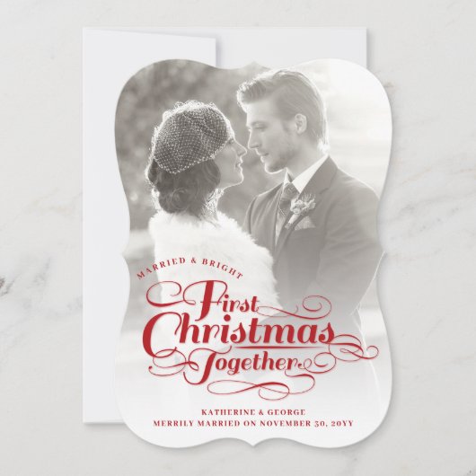 Onze eerste kerstfoto in het witte script feestdagenkaart (Voorkant)