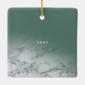 Onze eerste kerstfoto is groen, modern marmer keramisch ornament (Achterkant)