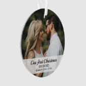 Onze eerste kerstfoto met modern script ornament (voorkant)