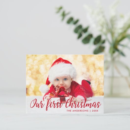 Onze eerste kerstfoto met rood script briefkaart (Staand voorkant)