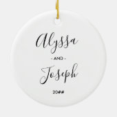 Onze eerste kerstfoto met witte overlay keramisch ornament (Achterkant)