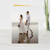 Onze eerste kerstfoto samen met Golden Script Feestdagen Kaart (Achterkant)