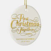 Onze eerste kerstfoto samen met Golden Script Keramisch Ornament (Rechts)