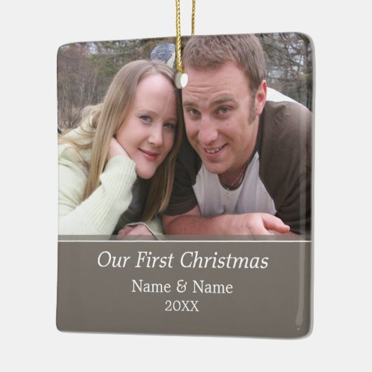 Onze eerste kerstfoto - Single Sided Keramisch Ornament (Links)