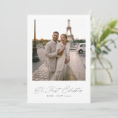 Onze eerste kerstfoto van Elegant Script Pas getro Feestdagenkaart (Staand voorkant)