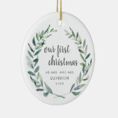 Onze eerste kerstfoto van lesbische Pas getrouwd Keramisch Ornament (Rechts)