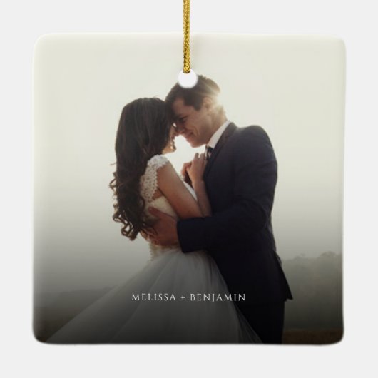 Onze eerste kerstgehuwde foto Keepomwille Keramisch Ornament (Achterkant)