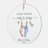 Onze eerste kerstgehuwde versiering keramisch ornament (Links)