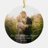 Onze eerste kersthuwelijksfoto Elegant Pas getrouw Keramisch Ornament (Voorkant)