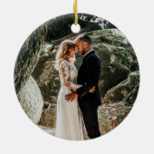 Onze eerste kersthuwelijksfoto keramisch ornament (Achterkant)