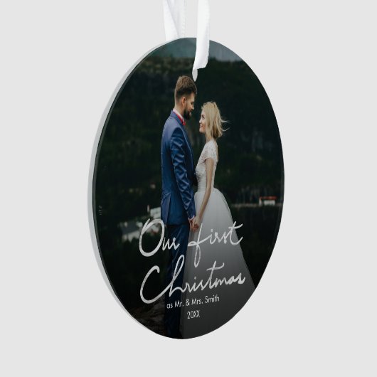 Onze eerste kerstkaart met kerstletters ornament (voorkant)