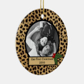 Onze eerste kerstluipaard drukversiering keramisch ornament (Rechts)