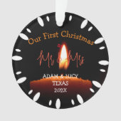 Onze eerste kerstman Mr. en Mrs. Newlywed Candle Ornament (voorkant)