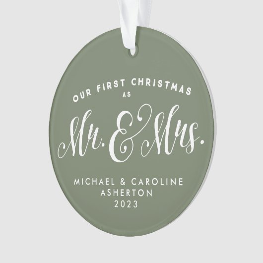 Onze eerste kerstman, Mr. en Mrs. newlywed sage Ornament (voorkant)