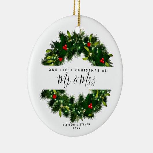 Onze eerste kerstman Mr. en Mrs Wedding Monogramme Keramisch Ornament (Rechts)