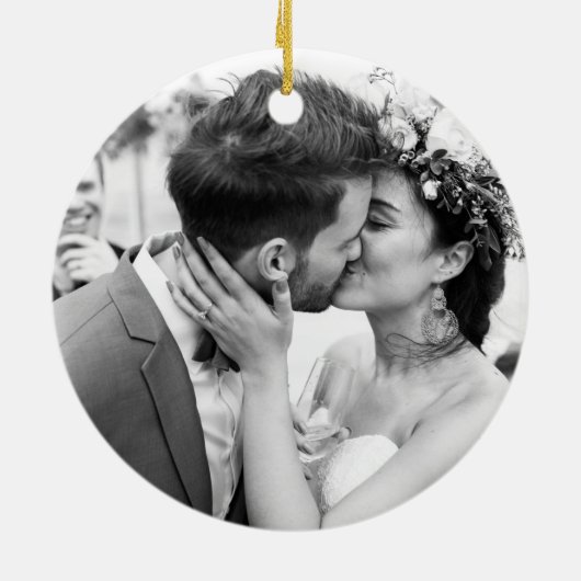 Onze eerste kerstman, Mrs. Foto Keramisch Ornament (Achterkant)