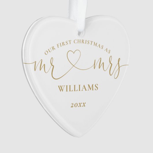 Onze eerste kerstman, Mrs Gold Love Heart Script Ornament (voorkant)