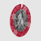 Onze eerste kerstman trouwde snowflakes op rood ornament (voorkant)