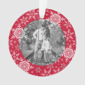 Onze eerste kerstman trouwde snowflakes op rood ornament (voorkant)