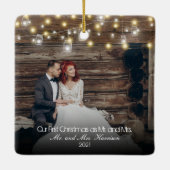 Onze eerste Kerstmis 2 Foto Passen getrouwd Lichte Keramisch Ornament (Achterkant)