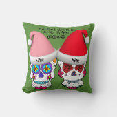 Onze Eerste Kerstmis Aangepaste Suiker Skull Kusse Kussen (Voorkant)