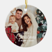 Onze eerste Kerstmis als Baby Foto van mama en pap Keramisch Ornament (Voorkant)