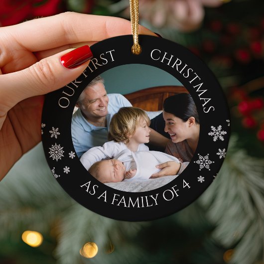 Onze eerste Kerstmis als familie van vier kersten Ornament